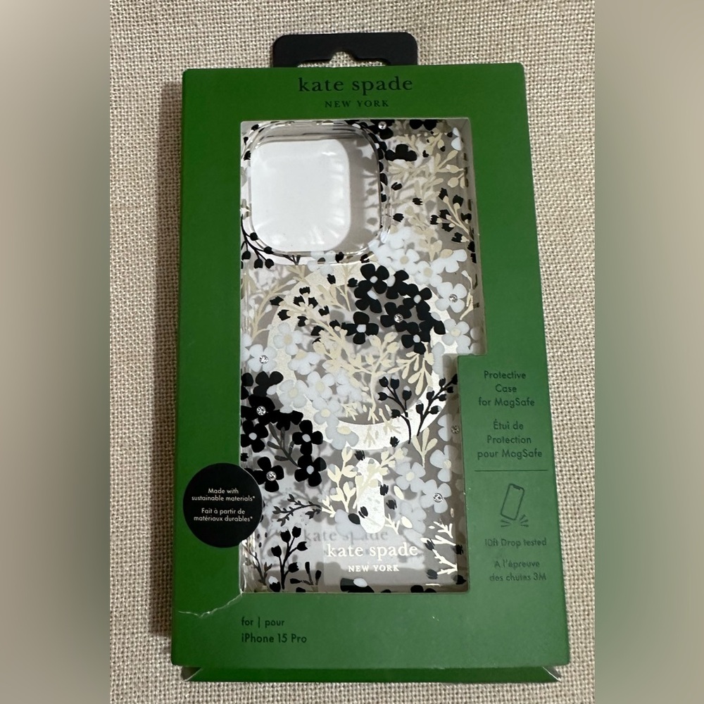 Kate Spade New York Apple iPhone 15 Pro Max Protective Case with MagSafe -new